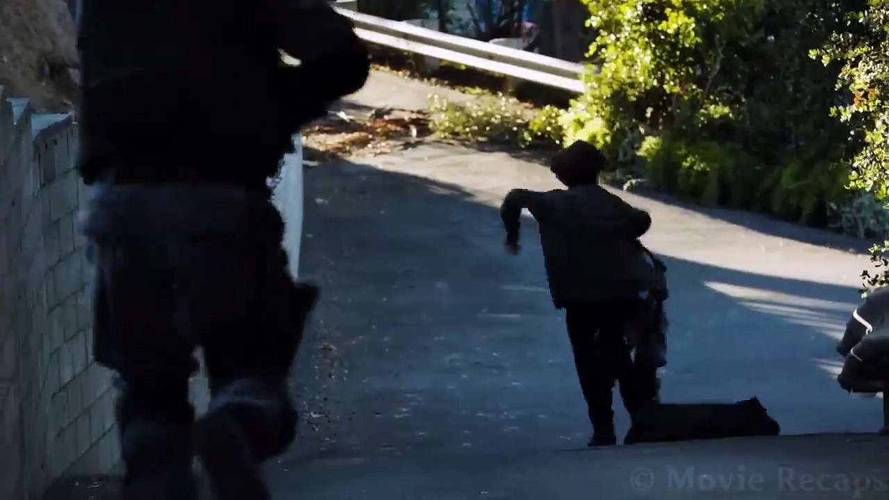 Aliens Take Over Earth in Just 8 Hours and Turn Humans Into Slaves