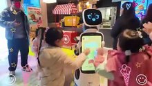McDonald’s começou a testar robôs humanoides na China