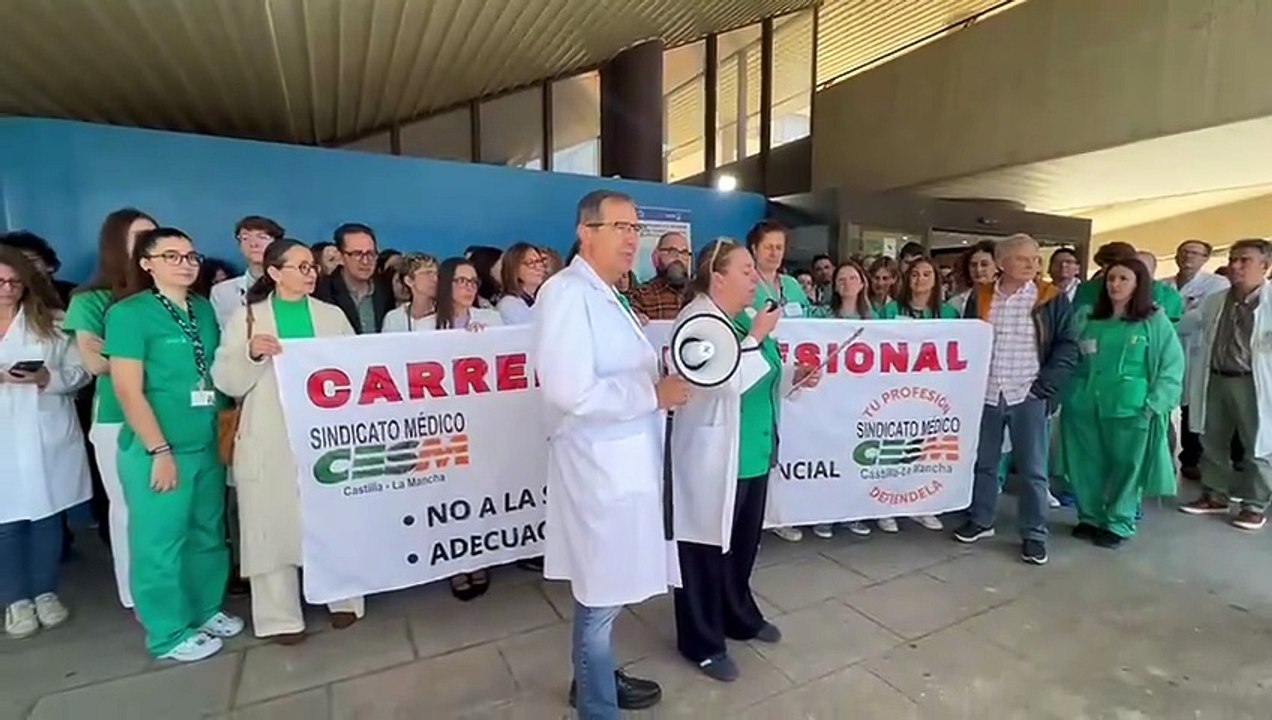 Los profesionales médicos alzan de nuevo su voz.
