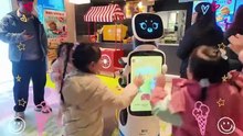 McDonald’s começou a testar robôs humanoides na China