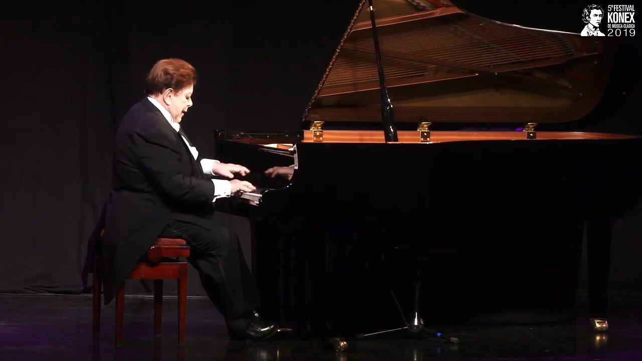 Bruno Gelber - Claro de Luna (Presto agitato) de Beethoven - 5º Festival Konex de Música Clásica