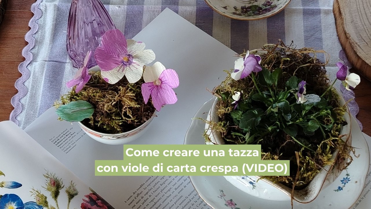 Come creare una tazza con viole di carta crespa: guida facile e veloce