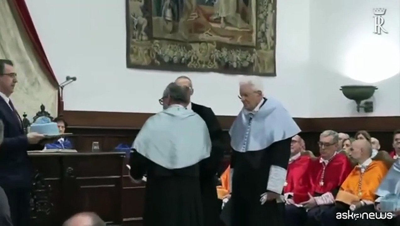 Mattarella riceve il dottorato Honoris Causa all'Università Salamanca