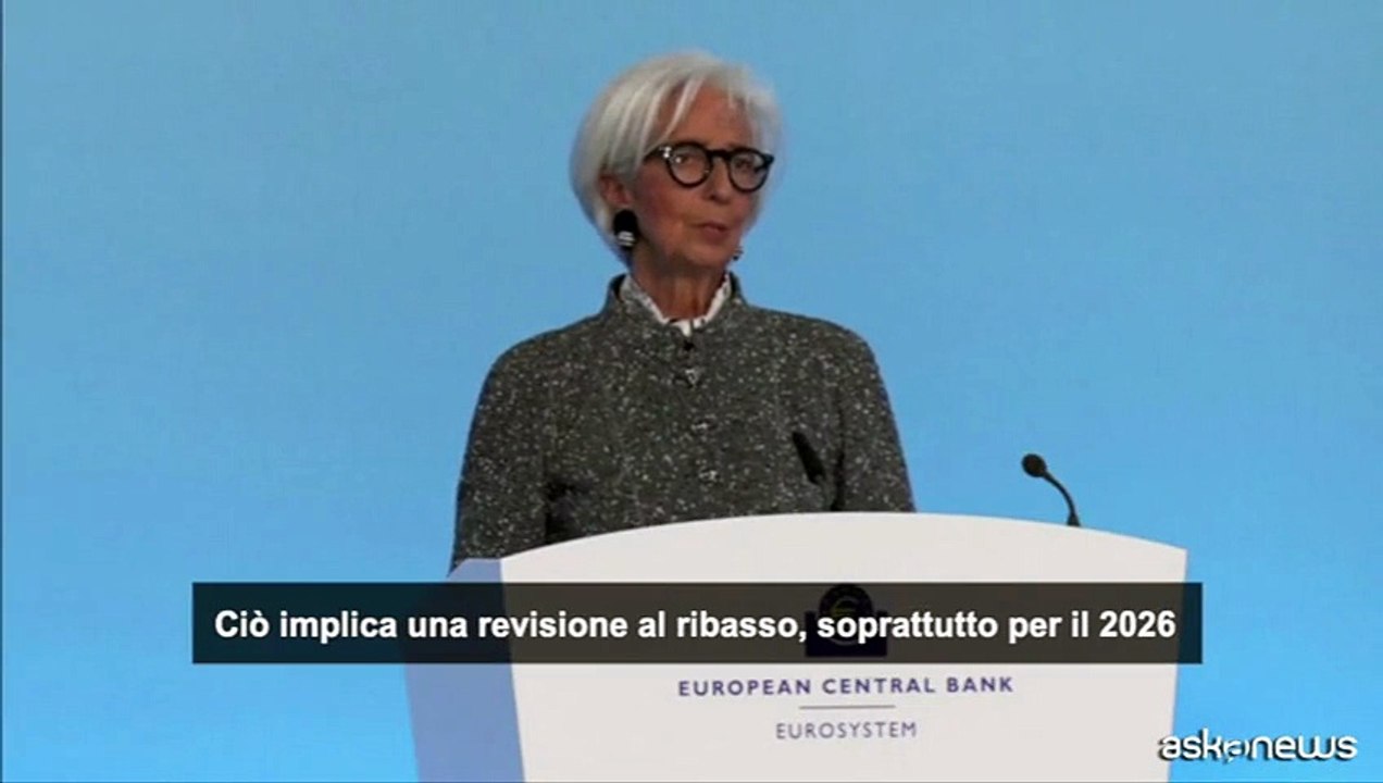La Bce mantiene tassi al 2% e taglia stime crescita dell'eurozona