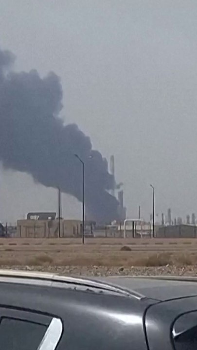 Smoke from Yanbu oil refinery after Iran drone strike