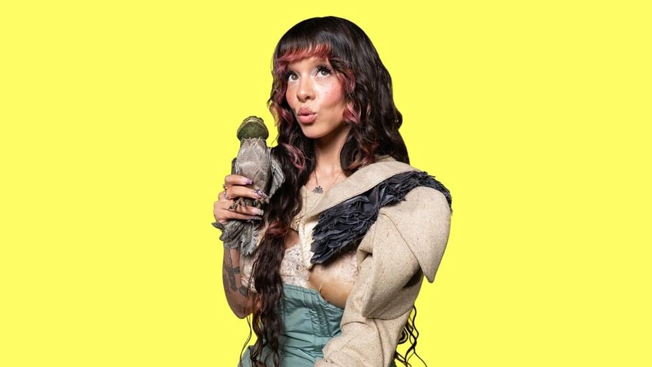 Melanie Martinez Breaks Down The Meaning of “DISNEY PRINCESS”
