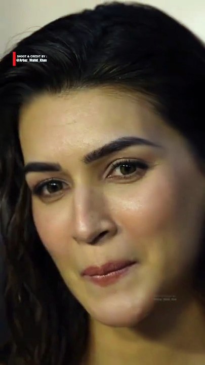 Natural_Beauty😍✨❤kriti_sanon#shorts_#bollywood_#dd_#foryoupage_