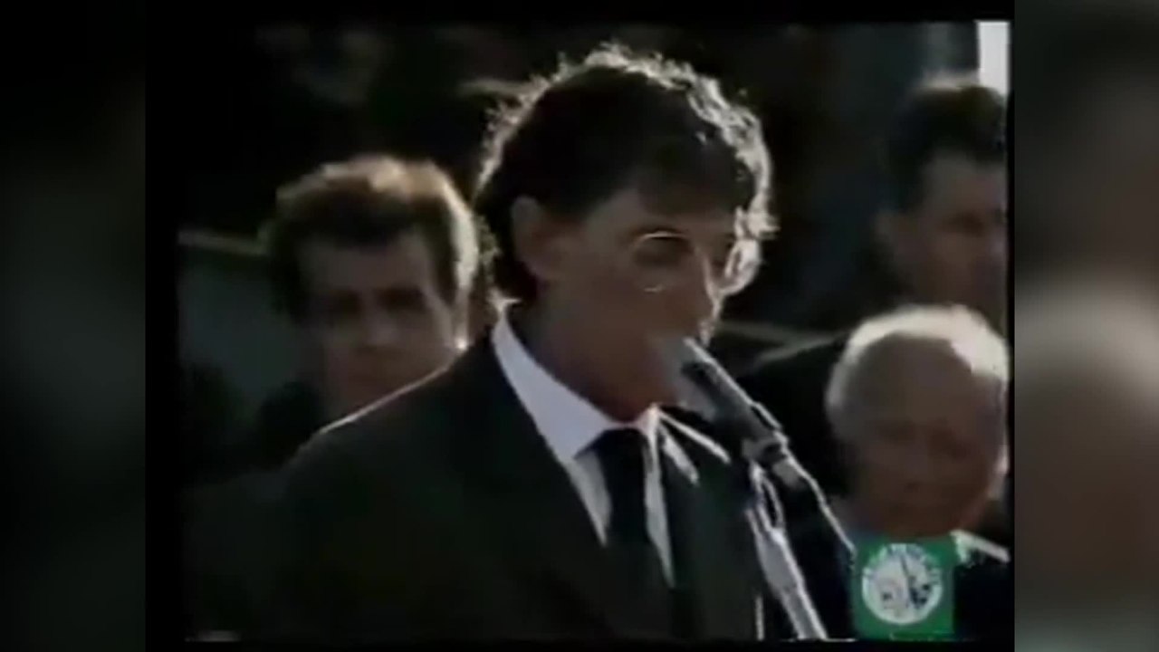 Quando Umberto Bossi dichiarò l'indipendenza della Padania: lo storico comizio a Venezia