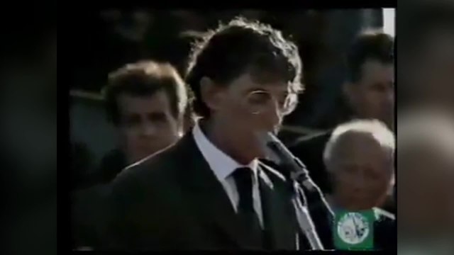 Quando Umberto Bossi dichiarò l'indipendenza della Padania: lo storico comizio a Venezia