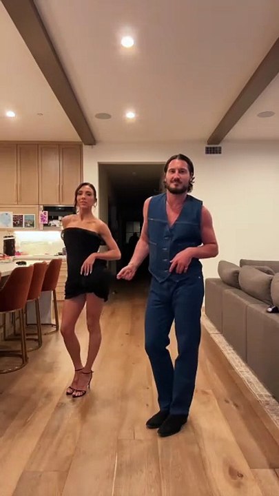 An after party dance party in our kitchen @Val dc: @Mari Macleod @Cj Salvador #justinbieber #yukon #marriedlife #momanddad #fyp #viral #viralvideo #trending