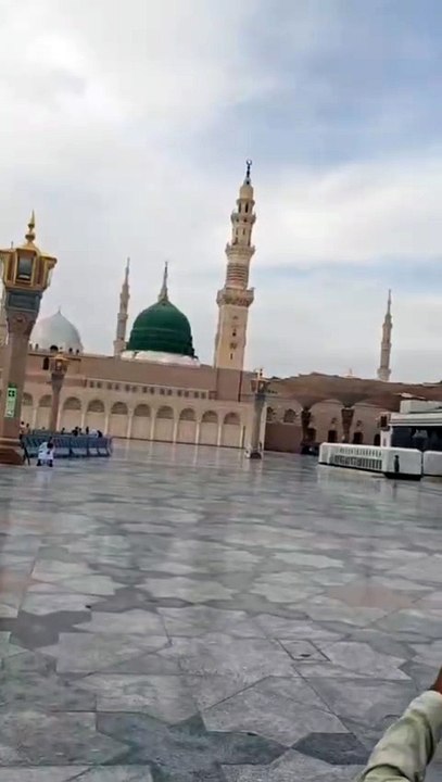 Heart Touching Soft Voice Naat 💚 Roza Rasool ﷺ Emotional Scene 😢 Beautiful Naat at Roza Rasool ﷺ 🕌 Soft Voice That Melts Heart 💖