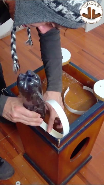 SUJETADOR DE SACOS PARA ROPERO DE FORMA CASERA Y ECONOMICA: Soporte Para Casacas Sacos - Luis Lovon