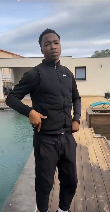 mous dance #NASDAS #TeamNASDAS #AIVideo #DanceVideo #RapFr #UrbanCulture #ViralVideo #Trending #DigitalArt #VisualEffects