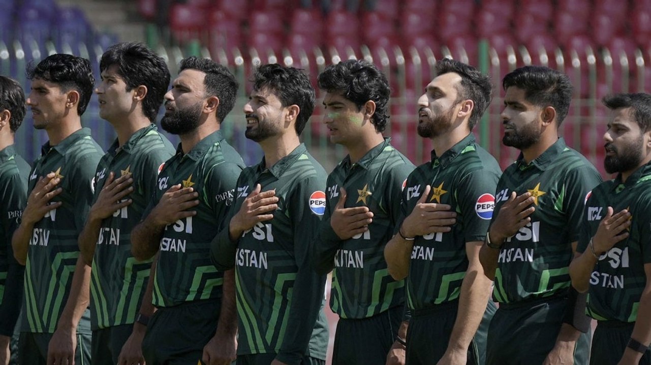 पूर्व पाक क्रिकेटर अहमद शहजाद बोले पाक क्रिकेट खिलाड़ियों और एजेंट्स के कंट्रोल में है