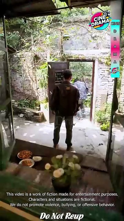 Qilin War God Returns From The Army As A Guard, Sees Mother Bullied By Thugs And Beats Them All