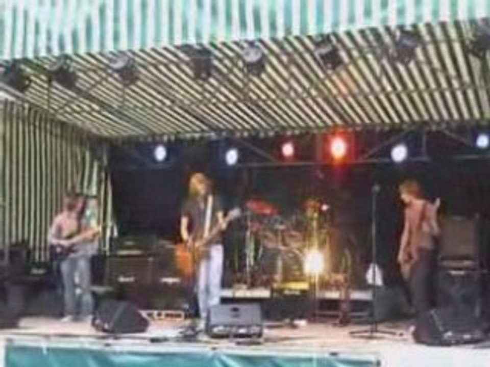 Invisible noise- Unknown- LIVE