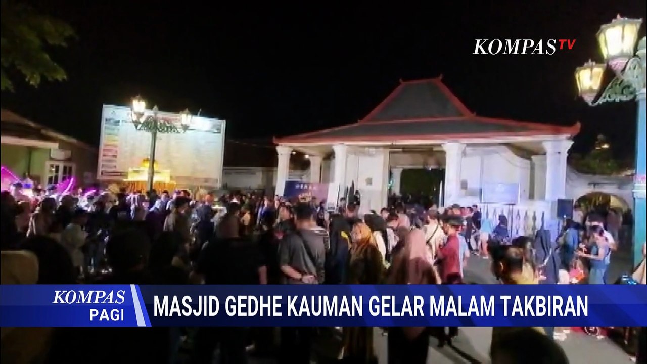 Takbir Keliling di Masjid Gedhe Kauman Yogyakar...