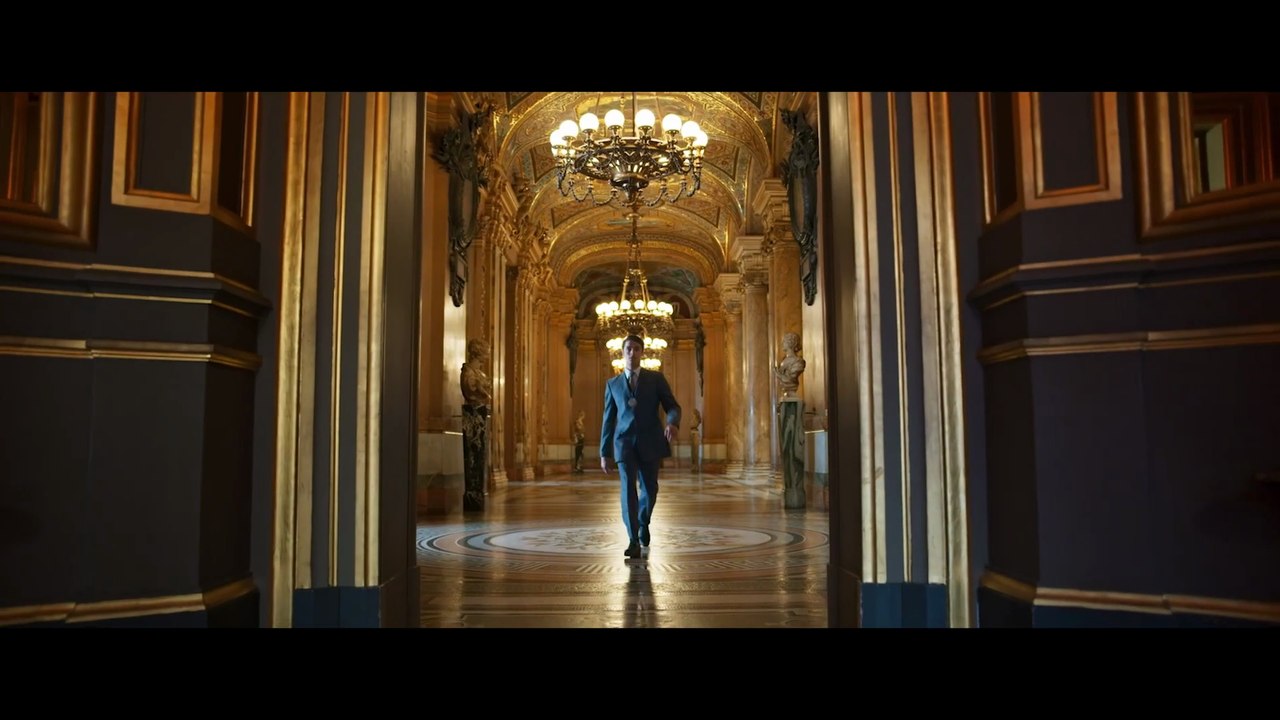 A Wolf Among the Swans - Trailer (Deutsche UT) HD