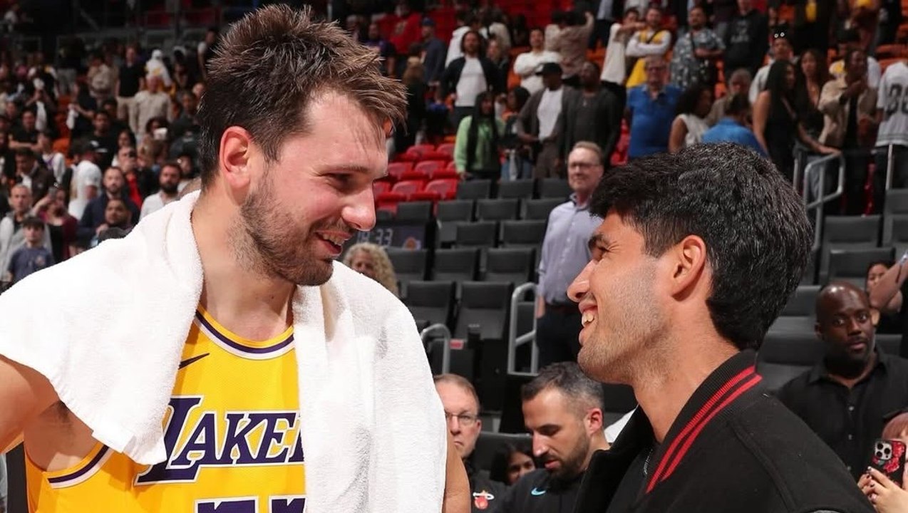 ATP 2026 - Entre prodiges... Carlos Alcaraz a assisté au récital de Luka Doncic