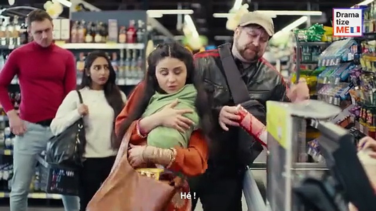 Un Père Emprunte Le Short De Sa Fille  @Drameditzf