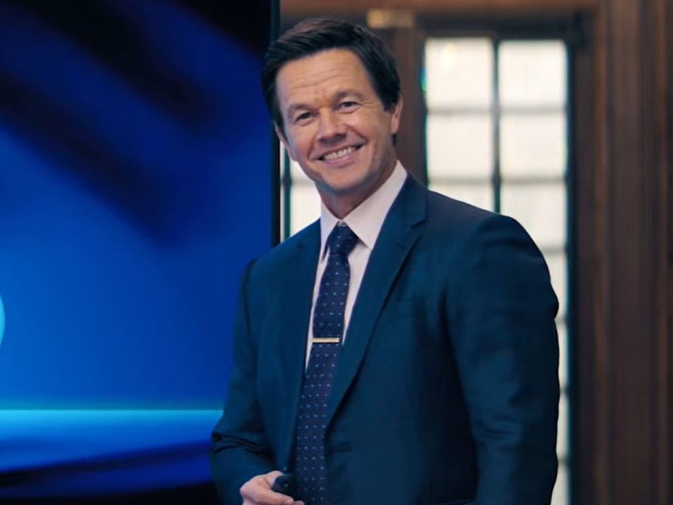 "balls up": offizieller trailer zur neuen komödie mit mark wahlberg