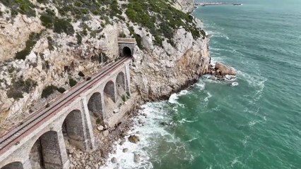 La línia R2 Sud, entre Sitges i Garraf, en obres, a vista de dron