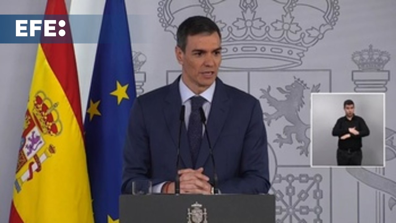Sánchez presenta las diferencias con Sumar como...