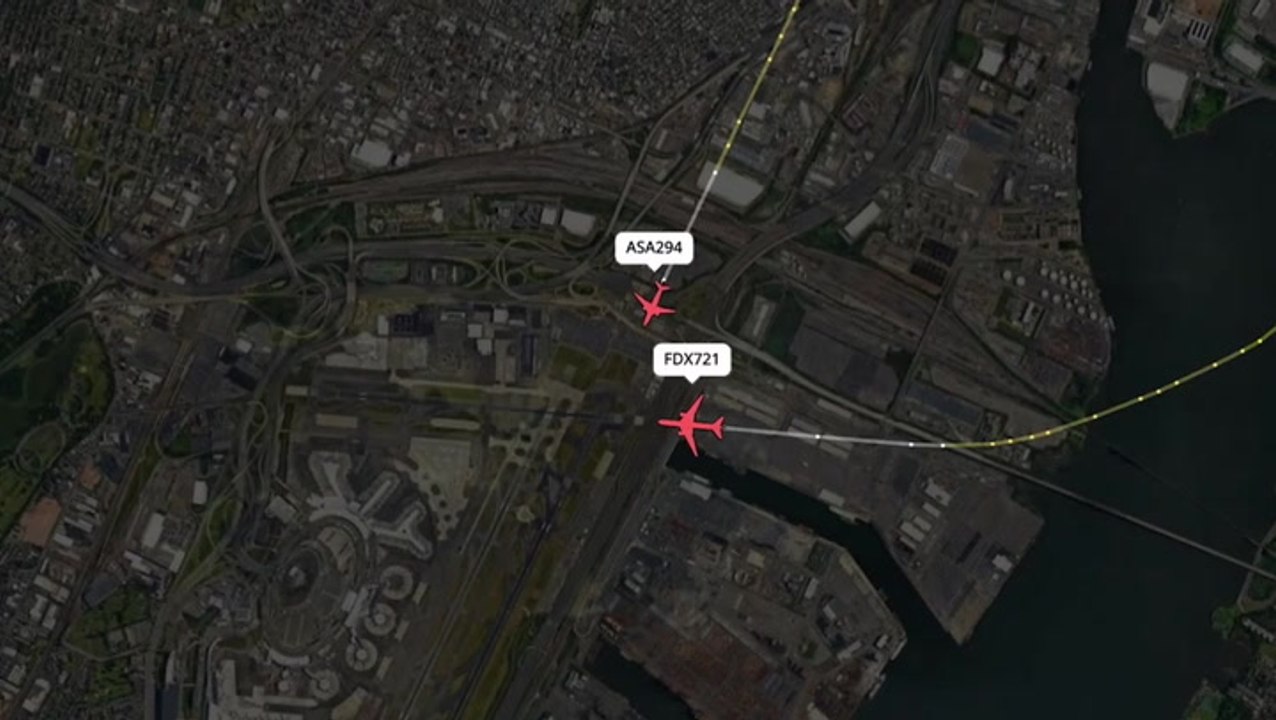 Air traffic control audio captures last-second call that averted mid-air Alaska Airline and FedEx crash