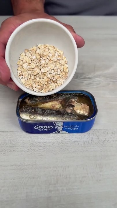 Ninguém Esperava Isso 😳🔥 Aveia com Sardinha e o Resultado é Incrível!