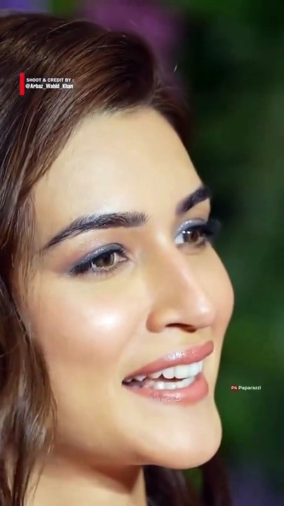 Soft_Look_Strong_Impact_kriti_sanon#shorts_#bollywood_#dd_#foryoupage_