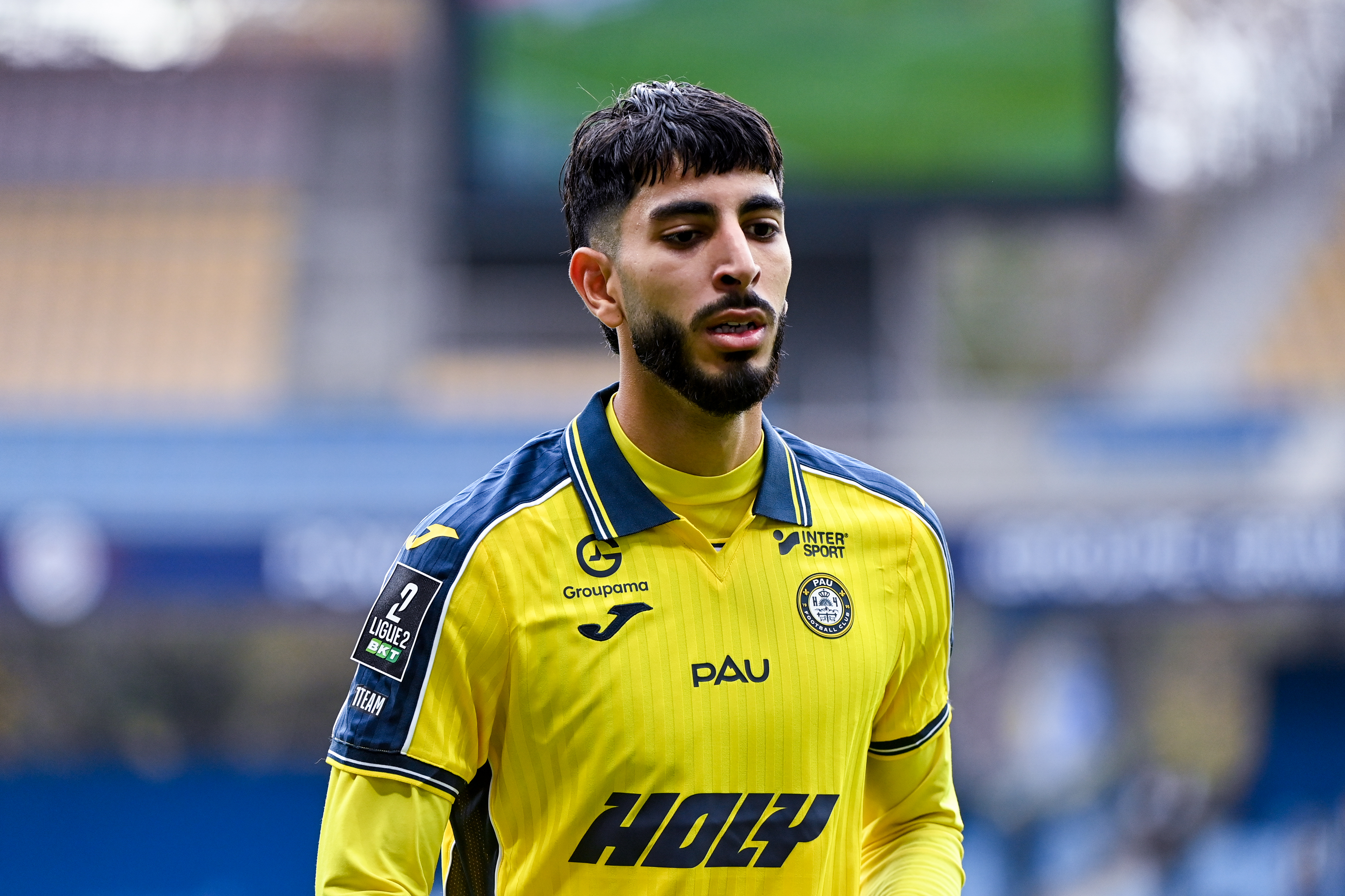 Ligue 2 : À dix, Montpellier accroche Pau