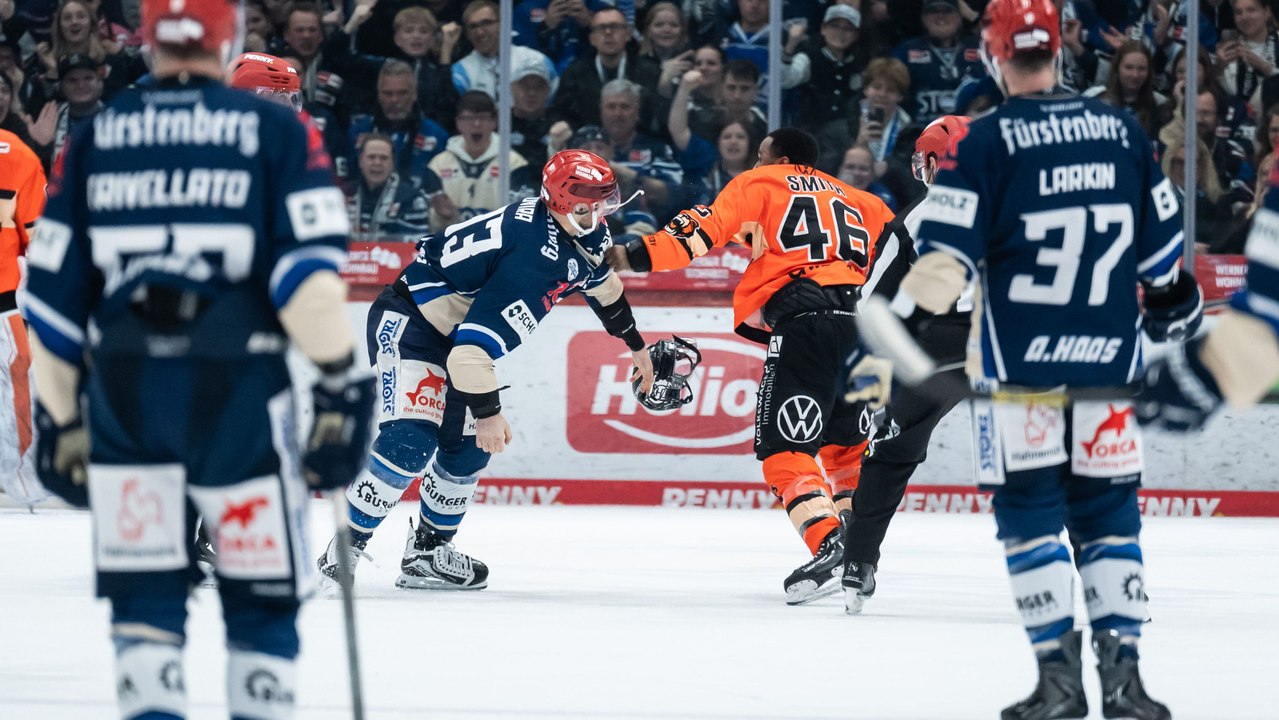 Sechs Tore und eine Prügelei: Schwenningen besteht gegen die Grizzlys