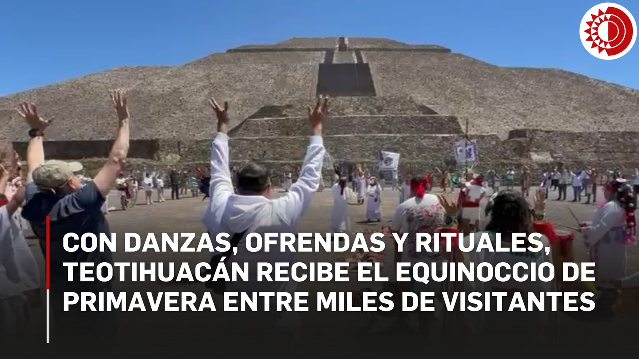Estudiantes de todas las edades y turistas, entre los miles que acudieron a Teotihuacán para recibir la primavera