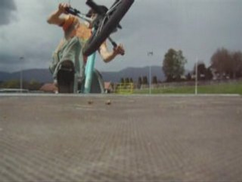 un petie aven gout de la grosse et officiel video de team