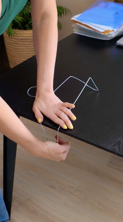 Creative Hack With Metallic Hanger