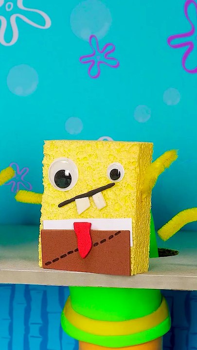 DIY Sponge Bob Sofa 🛋🧽