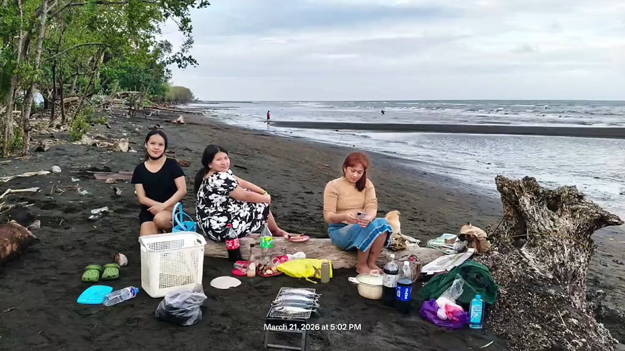 Mike's Coworkers Went to the Beach and Had a Picnic There