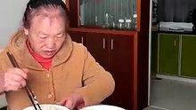 🤯 Unbelievable Food Prank in China 2025! 🍣🤣 #Don’tMissThis