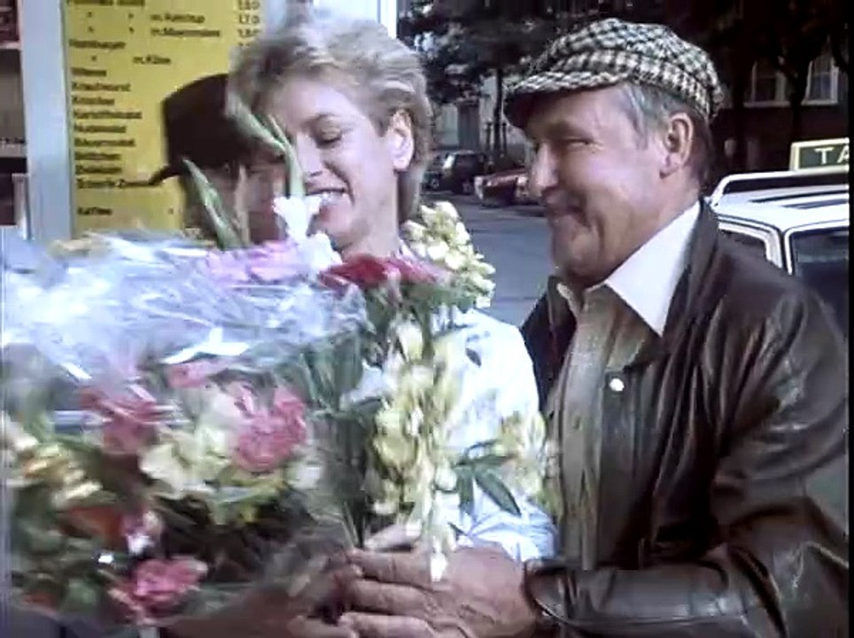 Drei Damen vom Grill S07E01-Der Superplan