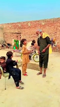 AK video tey bana de #funny #comedyfilms #comedymovies #comedy #fun #funnyscenes