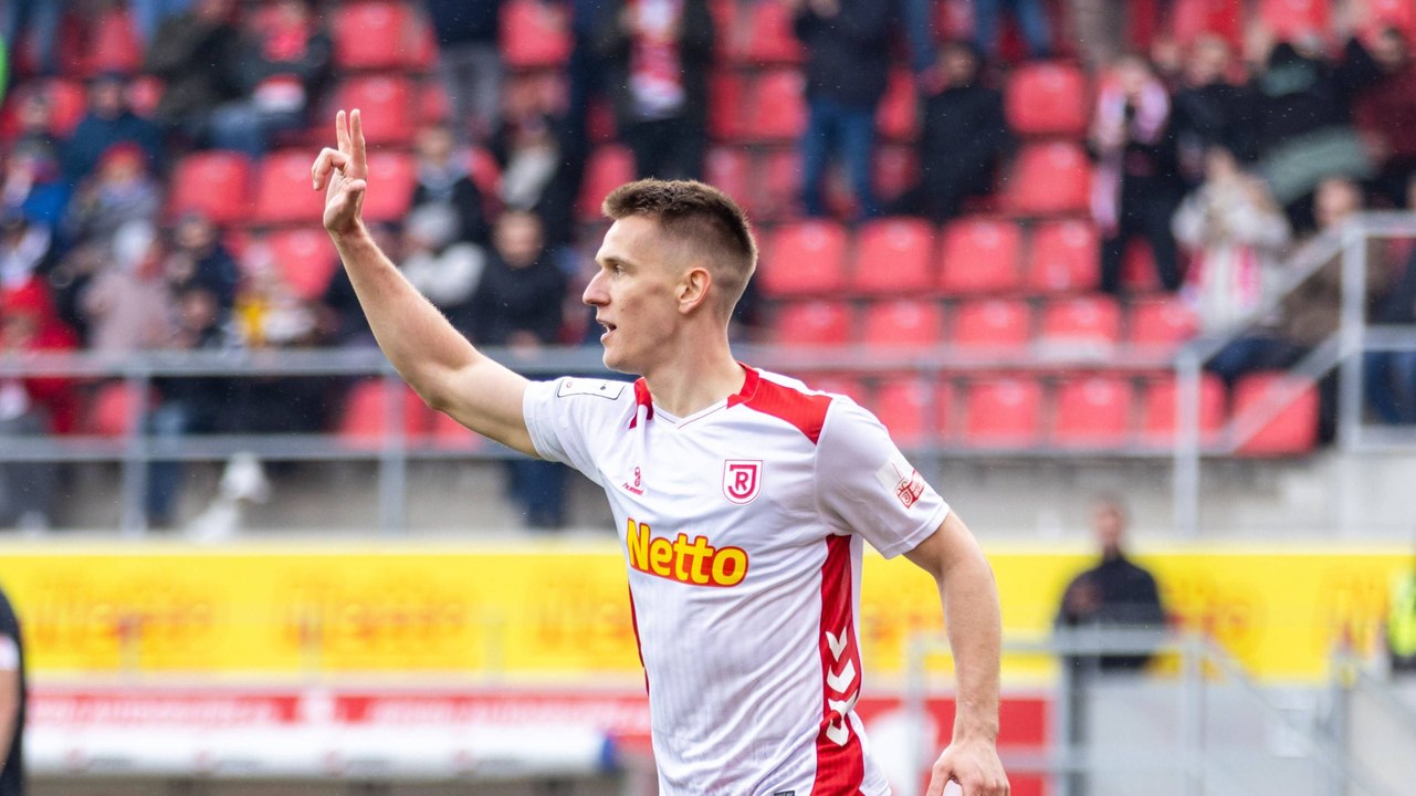 Vorne gnadenlos, hinten heldenhaft: Jahn fährt 5:2-Heimsieg ein