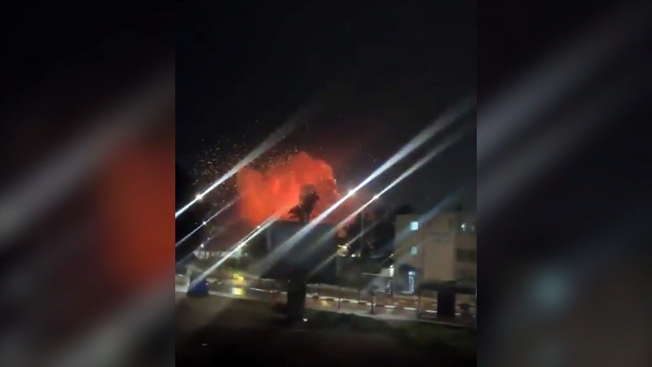 Imágenes difundidas en redes sociales muestran el ataque de Irán a Dimona, donde se encuentra la sede del programa nuclear israelí