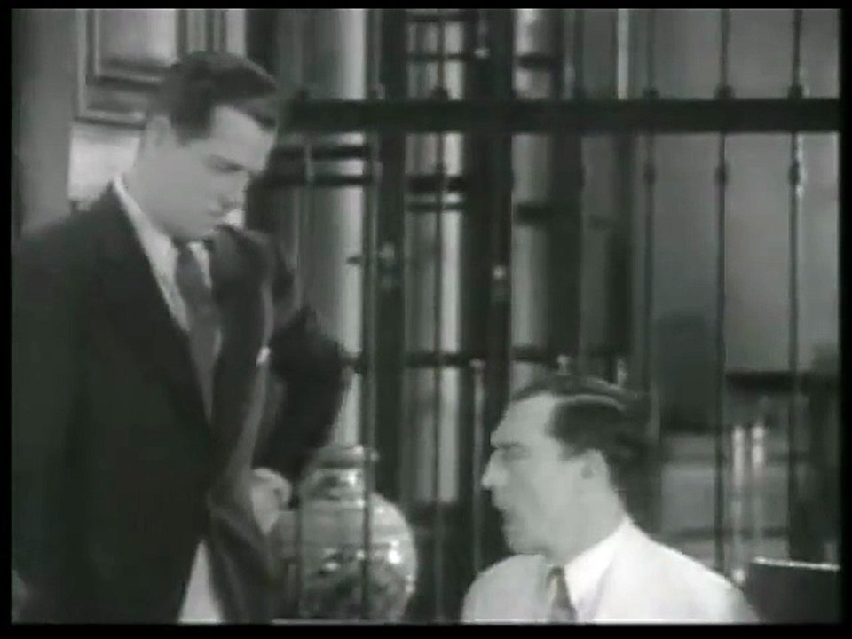 Love, Rooms, and Romantic Chaos – Classic Comedy Film