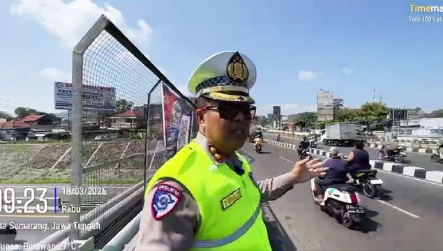 Situasi Lalu Lintas di Krapyak Semarang Ramai Lancar