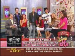 RBD -  Entrevista em La Oreja parte 2