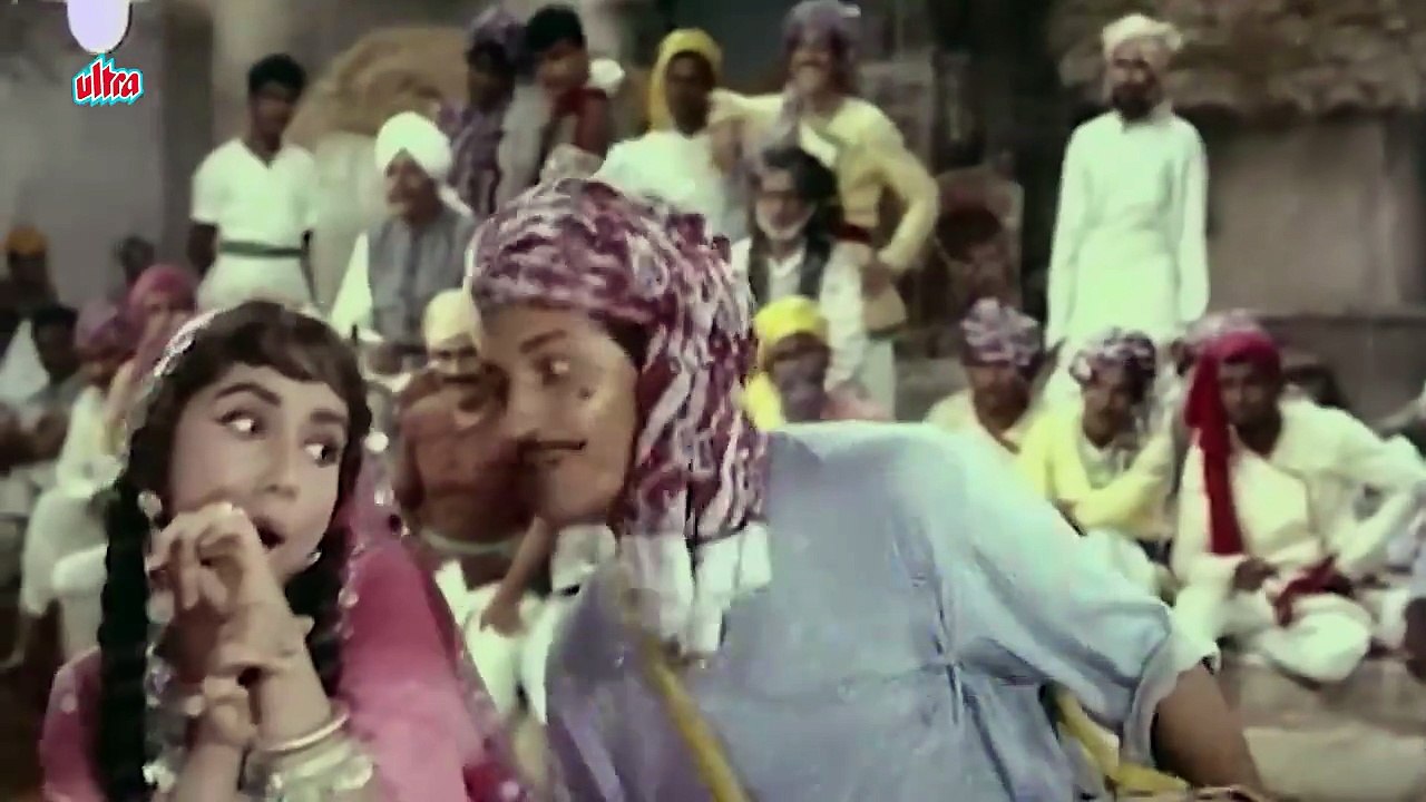 Jhumka Gira Re Bareli Ke Bazaar Mein singer  Asha Bhosle starcast Sadhana movie Mera Saaya,"