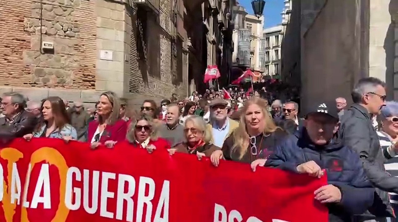 Manifestación por la Paz organizada por la Plataforma No a la Guerra