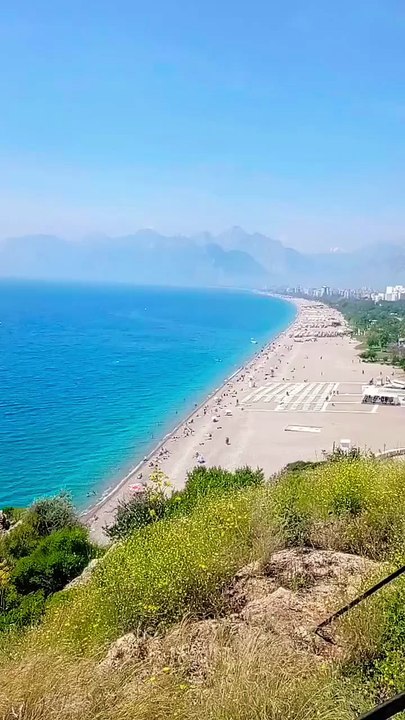 Sun is up so let's go to the beach!