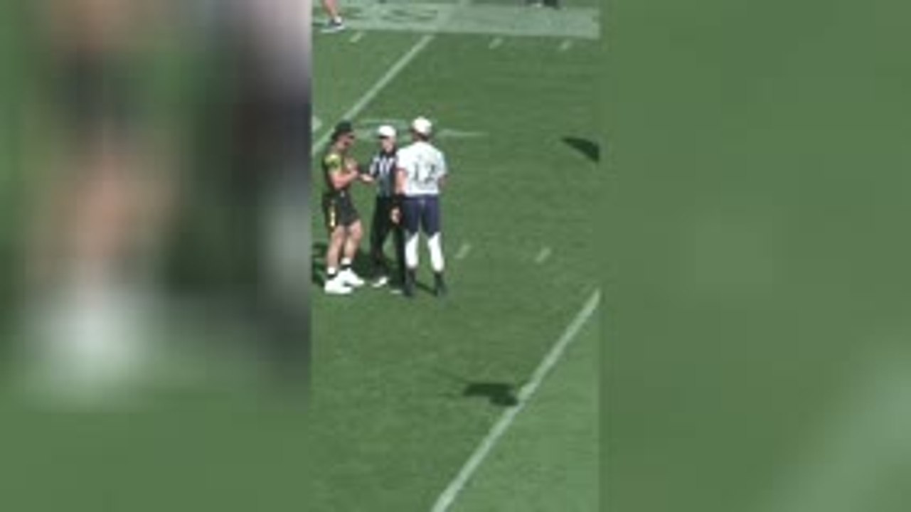 Flag Football - Quand Logan Paul s'embrouille a...