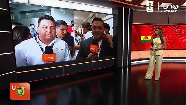 Paola Aguirre llega a emitir su voto